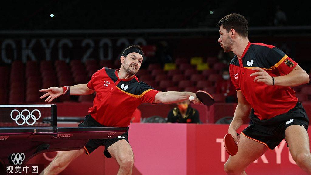 德国队鏖战瑞典队,许昕统治全场 德国队鏖战瑞典队,许昕统治全场