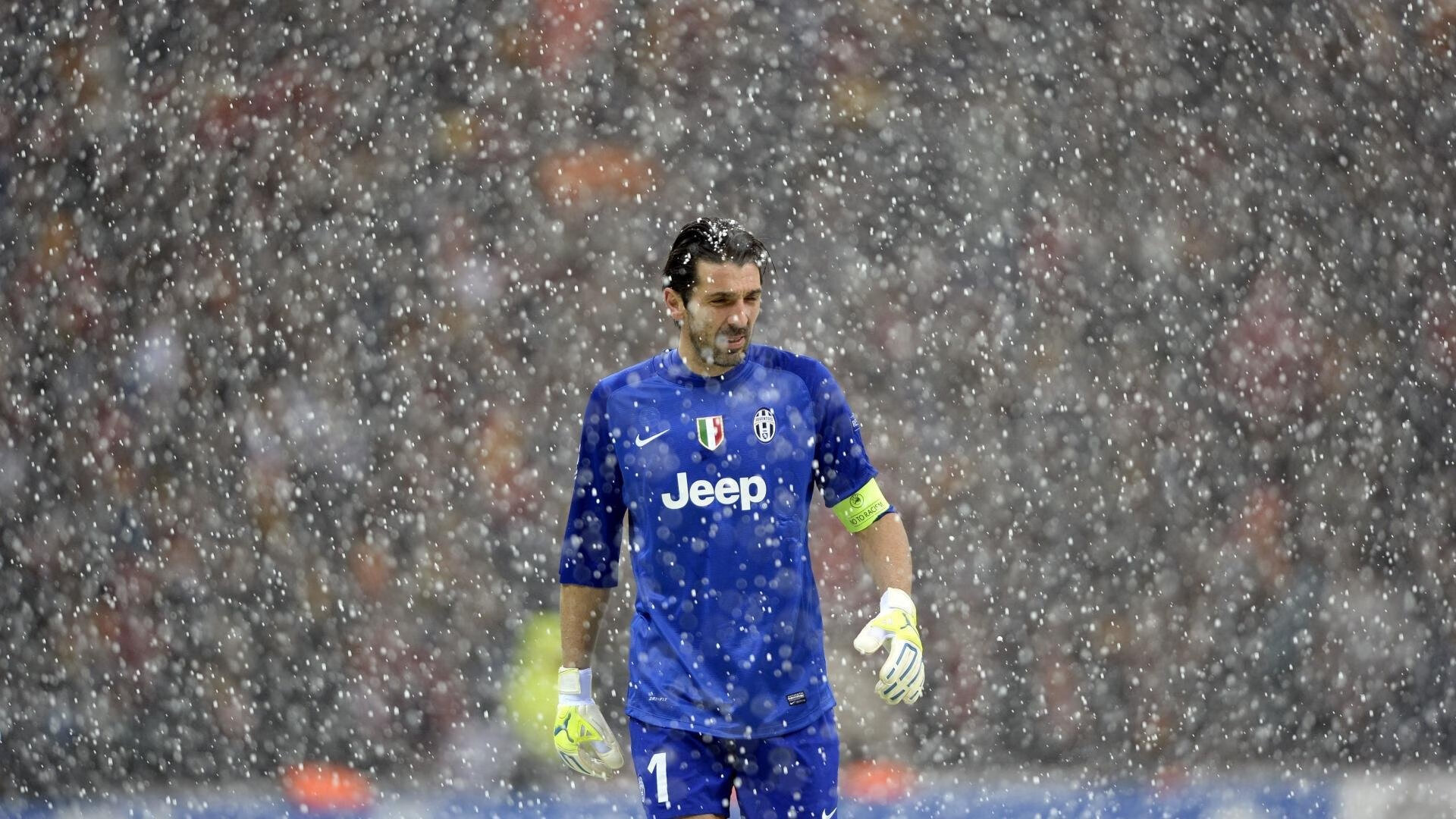 皇马冲垮巴萨，金玟哉成为关键先生，一场战术与意志的胜利