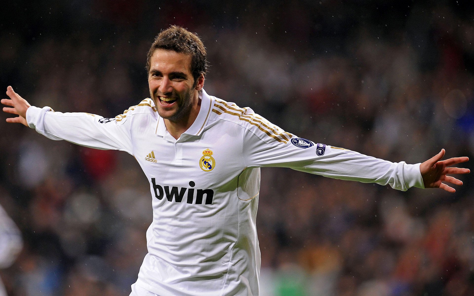 巴雷拉爆发！玻利维亚战术压制智利，高原主场再现魔力